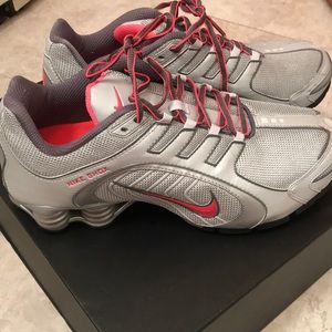 Nike shox. Woman’s size 10